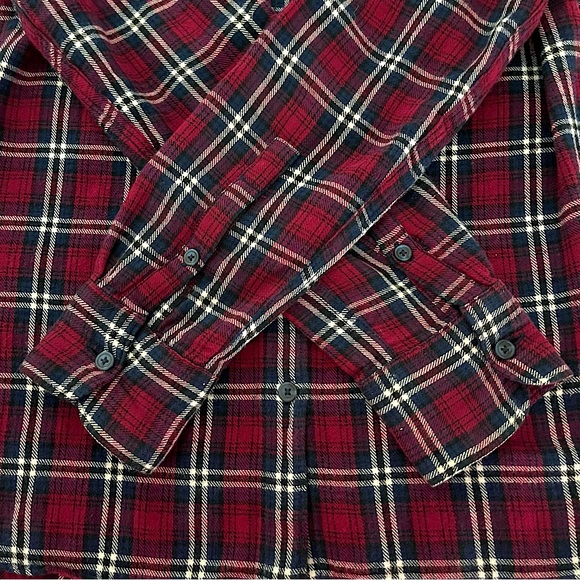 Vtg Woolrich Women’s Red Black Plaid Cotton Flannel Button Up Shirt Sz S Casual - Picture 4 of 7